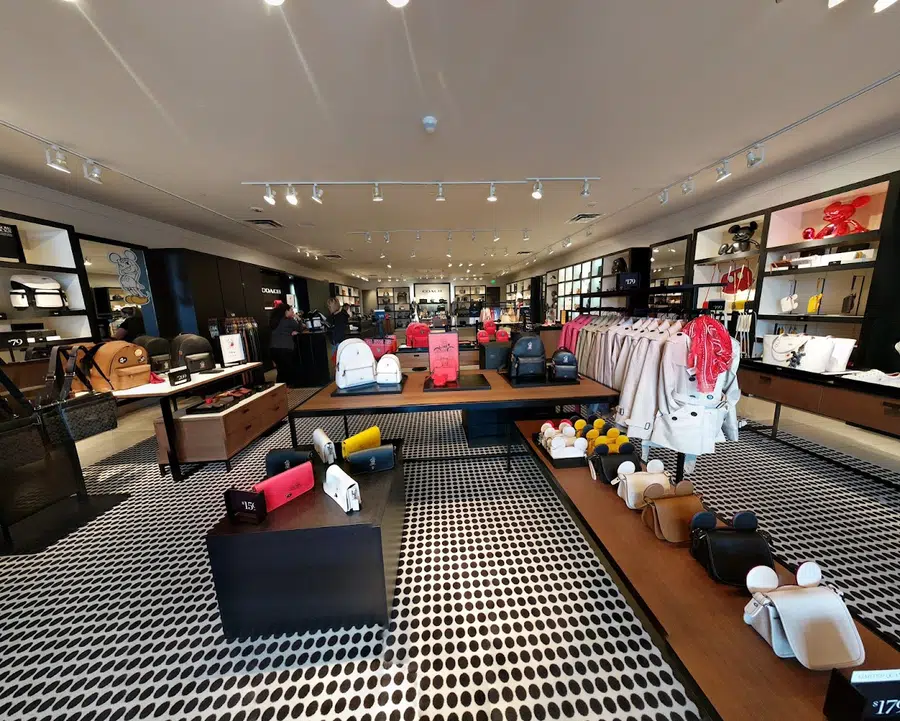 COACH Outlet